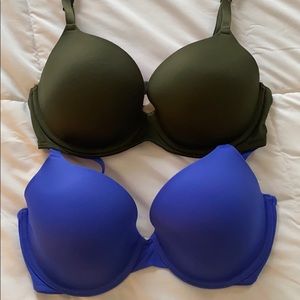 Vs Pink bras barely worn.